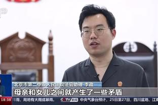 哈格里夫斯谈曼联输给伯恩茅斯：表现非常尴尬，整个赛季都是这样