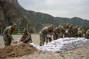 主场两连败，足球报：梅州客家受伤病影响提前拉响保级警报